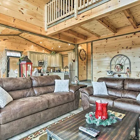 Smoky Mountain Hideaway With Hot Tub, Deck And Views! Villa Gatlinburg Exterior photo
